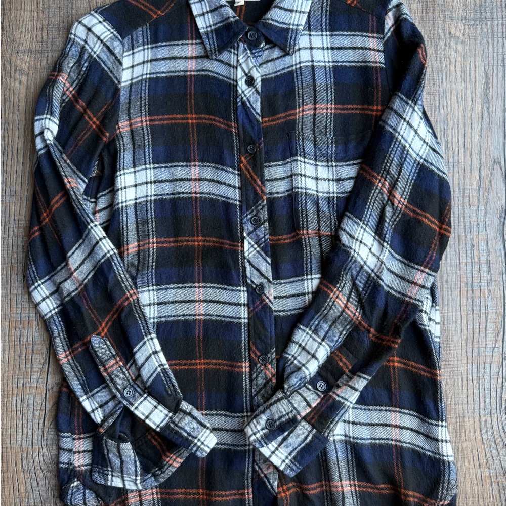 MELLODAY Navy and White Checkered Button-Down Shirt